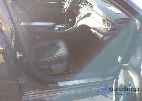 2019 Toyota Camry Se z USA, uszkodzony, nr VIN 4T1B11HK4KU808554